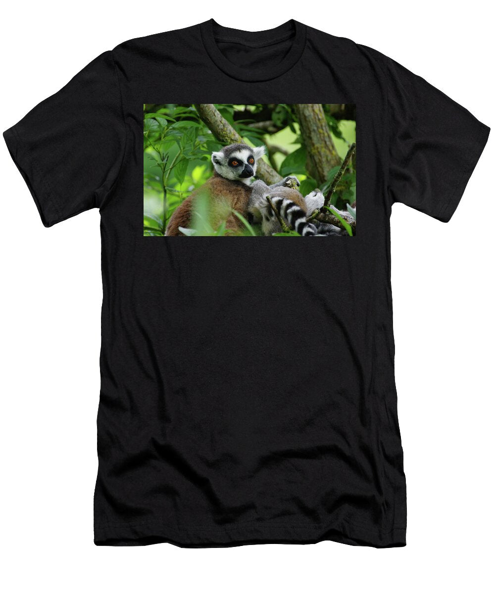 Lemurs Rene Larsen T-Shirt