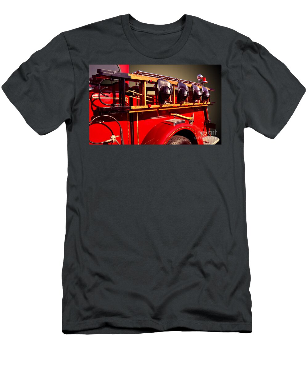 Memorial to Our Fallen Heroes Jim Carrell T-Shirt